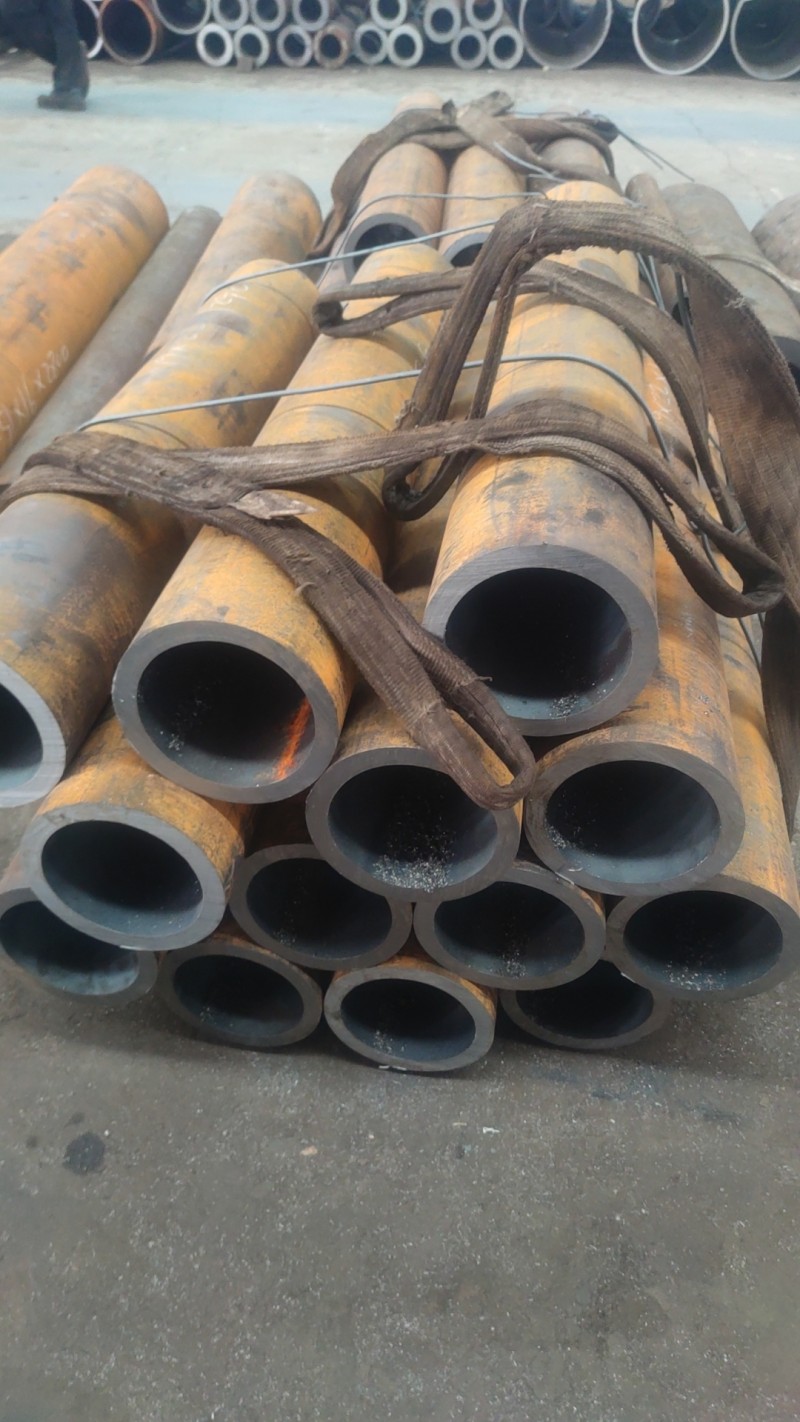 炉霍炉霍炉霍15CrMoG无缝钢管切割